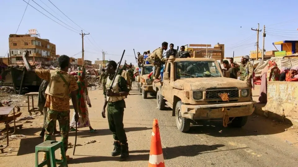 الجيش السوداني يتصدى لمسيرات الدعم السريع في مدينة الأبيض
