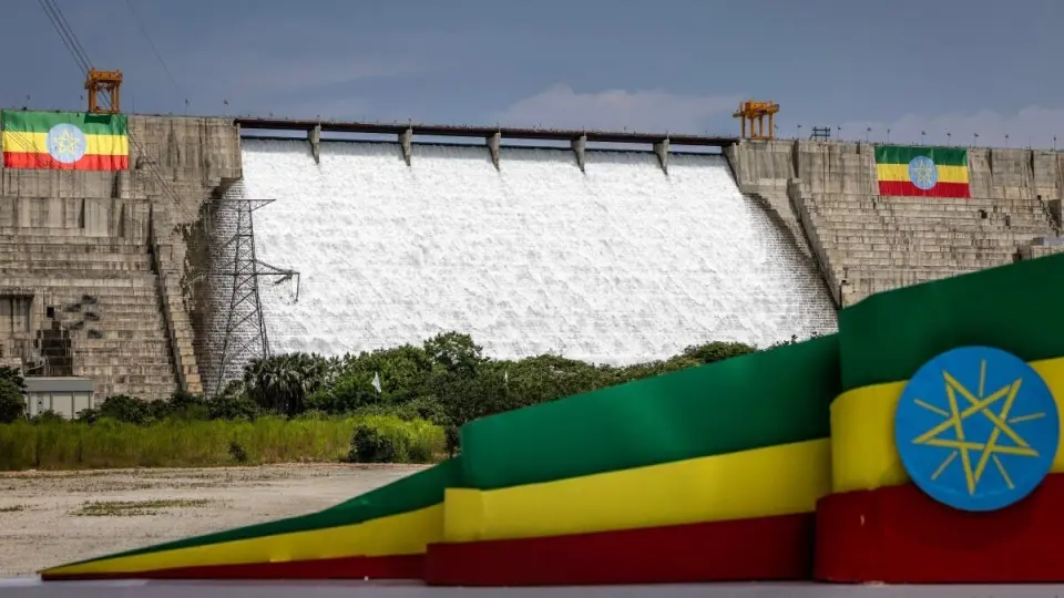 دراسة تكشف: تسرب خطير وهبوط أرضي يهددان سلامة سد النهضة الإثيوبي