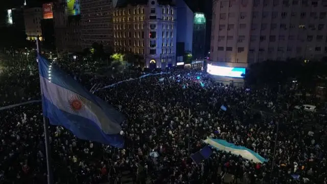 تجمع المشجعين في بوينس آيرس - بوينس آيرس، الأرجنتين - 12 يوليو/ تموز 2026