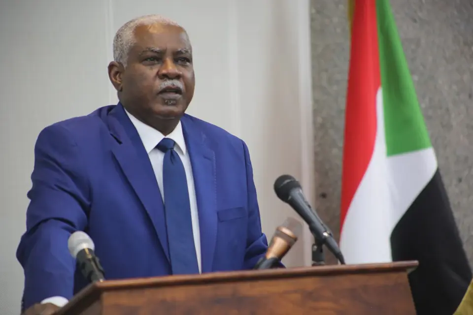 تحدث عن 3 هواجس.. مدير مخابرات السودان يعلن انفتاح الخرطوم على الحوار مع جيرانها
